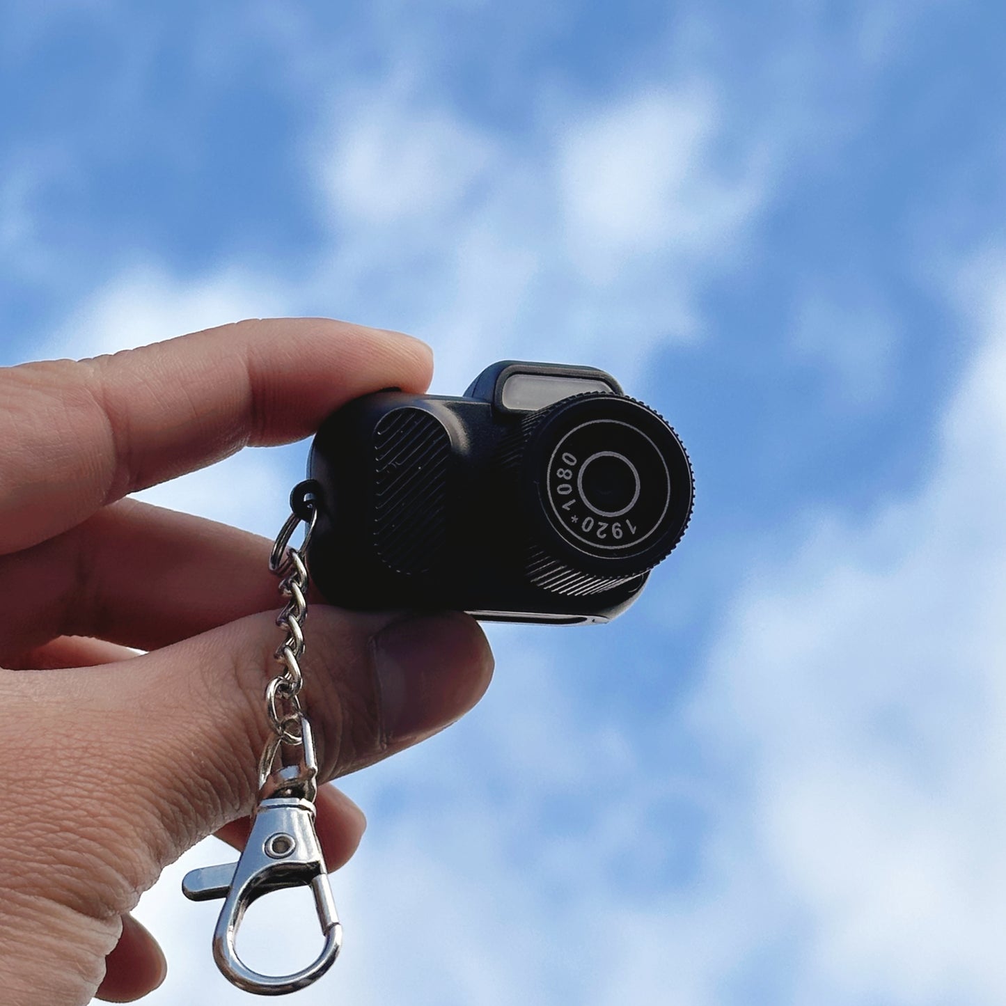 zoomu Mini Camera Keychain